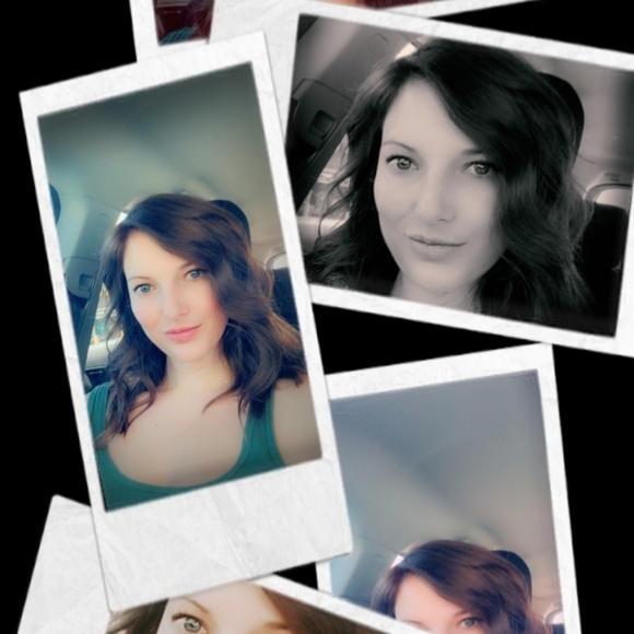 Meet your Posher, Natalie - Picture 2 of 5